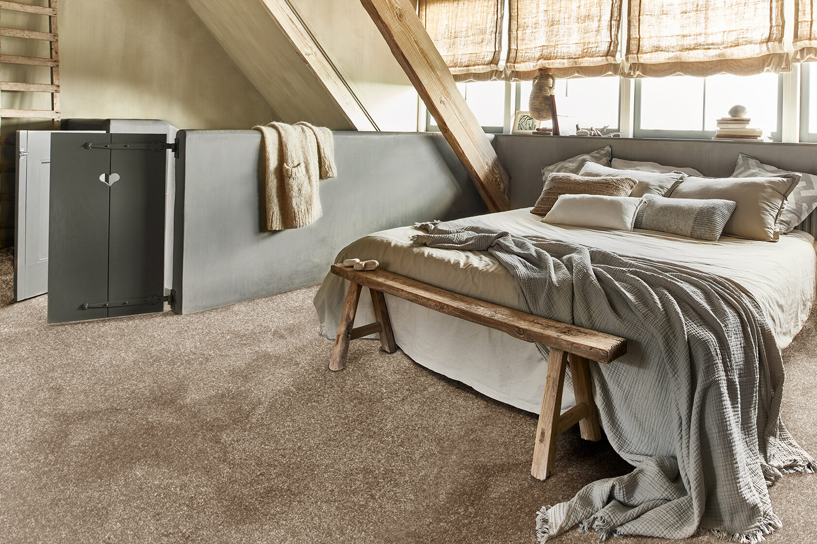 Ковровая плитка "Bonkeel" Crixus 35 (750*280*14,5 мм) — купить в Екатеринбурге