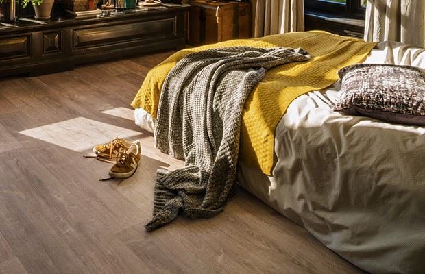 Линолеум бытовой "IVC" Golf Satin Oak 561 (4м) — купить в Екатеринбурге